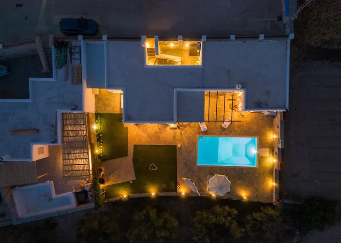 Вилла Christina *